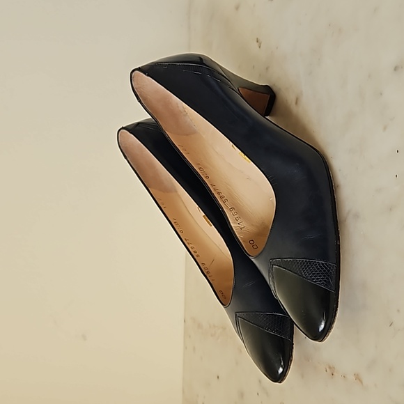 SALVATORE FERRAGAMO: navy blue and black leather block heels - Picture 3 of 7